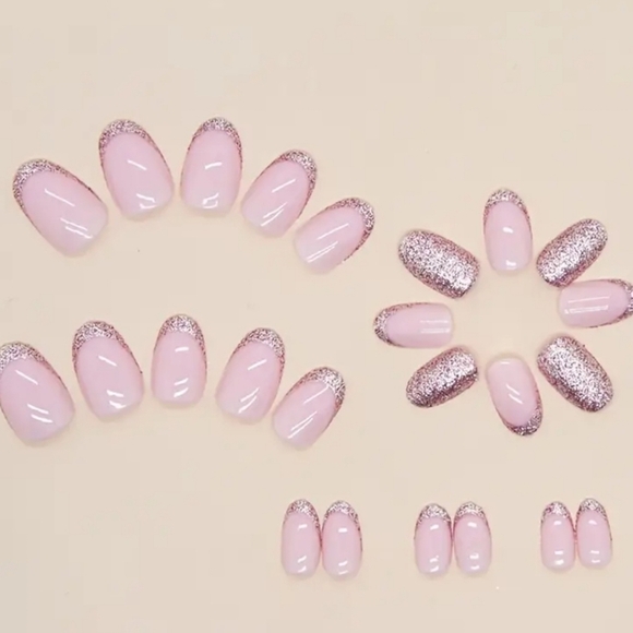 24 Pieces Fake press on nails - Picture 2 of 7